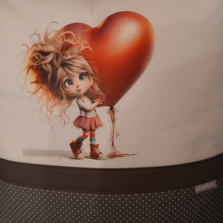 Kissen Kind mit Luftballon 45x45 cm