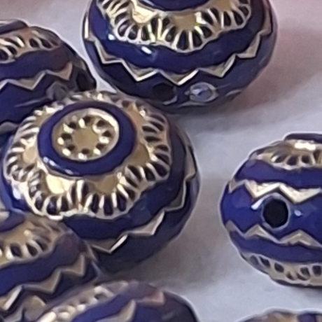 Perlen, Acryl-Perlen 