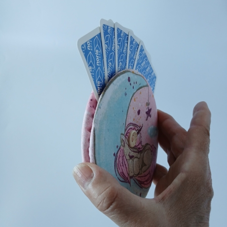 Spielkartenhalter Einhorn für Kinder und Erwachsene