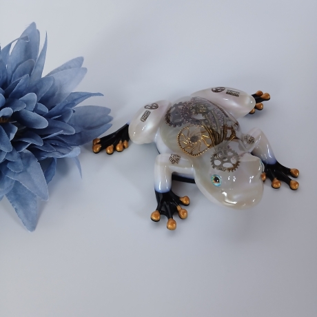 Epoxidharz Frosch Steampunk 