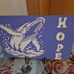 modernes zeitloses Wandbild auf Holz  Wal und Schrift HOPE