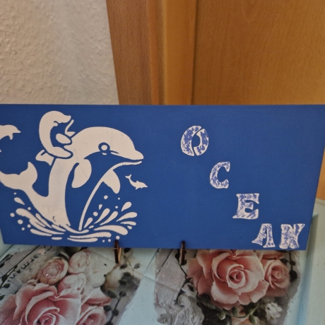 modernes zeitloses Wandbild auf Holz  Wal und Schrift OCEAN