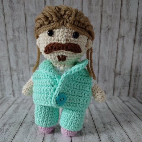 Material-Kit Jill Deimel inspirierte Amigurumipuppe