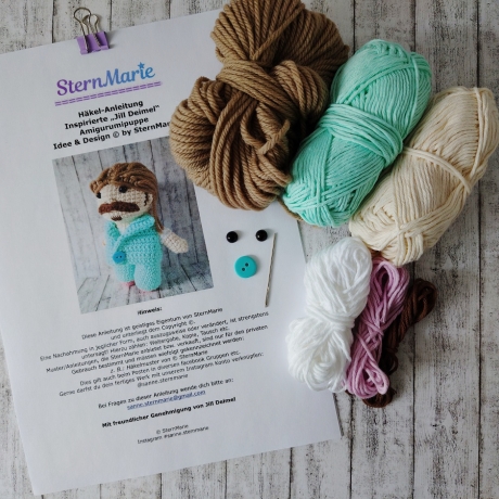 Material-Kit Jill Deimel inspirierte Amigurumipuppe