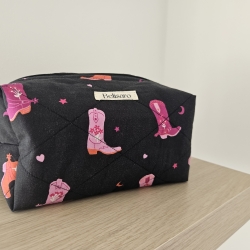 Kosmetiktasche Pippa Texas Cowgirl schwarz 