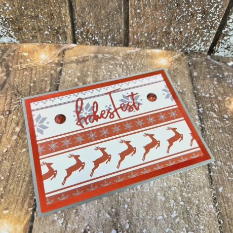 Weihnachtskarte Rentiere Frohes Fest rot weiß