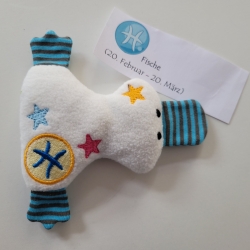 Kuscheltier Ente weiß, Stofftier mit Sternzeichen - Fische