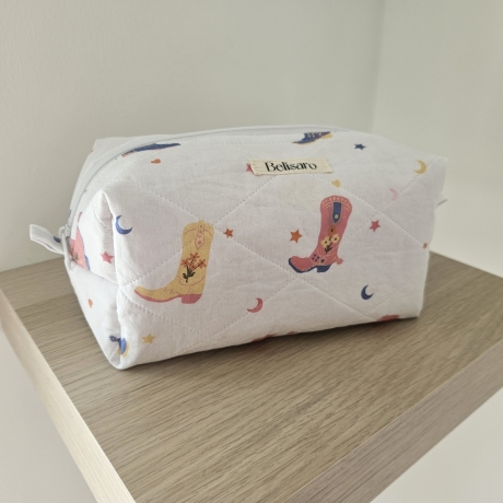 Kosmetiktasche Pippa Texas Cowgirl weiß