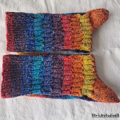 Socken - Gr.40/41- handgestrickt - bunt - Streifen