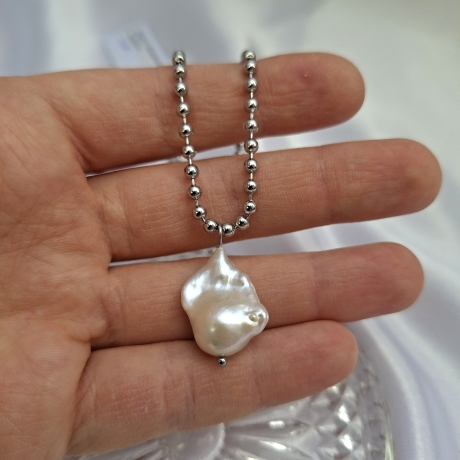 Summer Drop Necklace 4