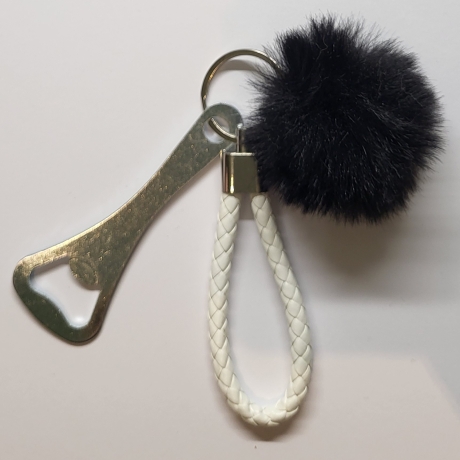 Anhänger mit Edelstahl Flaschenöffner, Puschel und Schlaufe
