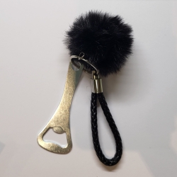 Anhänger mit Edelstahl Flaschenöffner, Puschel und Schlaufe