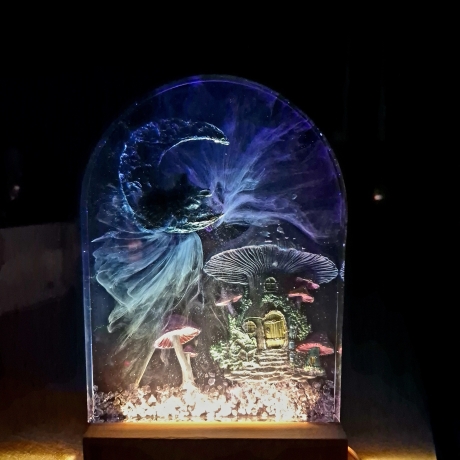 Handgemachte Epoxidharz LED Lampe – Magisches Pilzhaus  Halloween