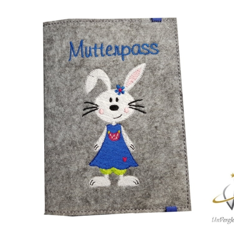 Mutterpasshülle *Häschen blau* Namensbestickung möglich