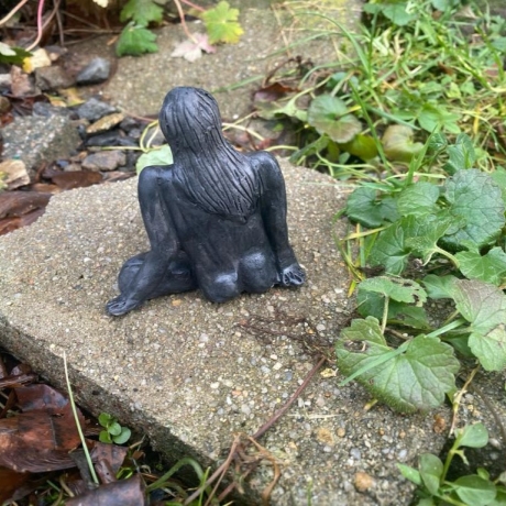 ceramic nude female sitting