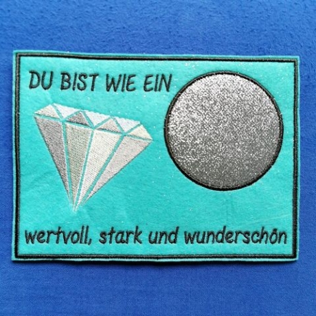 Diamant in 2 Größen + Schlüsselanhänger und Mug Rug