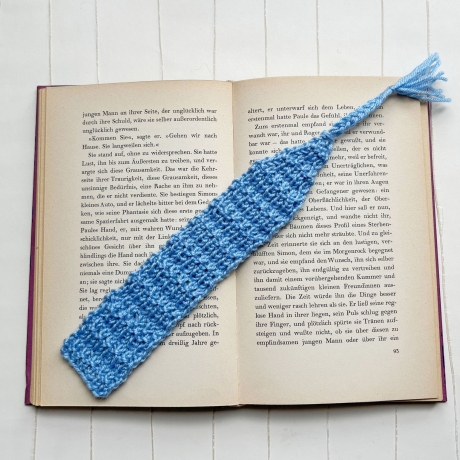 Lesezeichen Blau verschiedene Formen handgestrickt