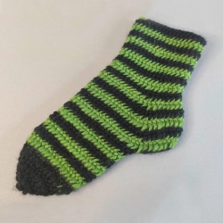 Nadelgebundene Socken | Ringel