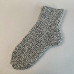 Nadelgebundene Socken | Uni