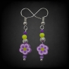 Kreative Hängeohrringe mit Blumenmuster