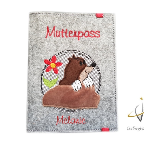 Mutterpasshülle *Maulwurf* Namensbestickung möglich