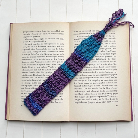 Lesezeichen Lila Rot Petrol bunt verschiedene Formen gestrickt 