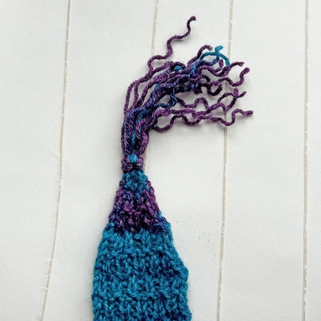 Lesezeichen Lila Rot Petrol bunt verschiedene Formen gestrickt 