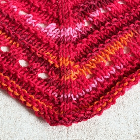 Hundetuch Rot bunt Dreiecktuch Handarbeit ca 15 x 70 cm
