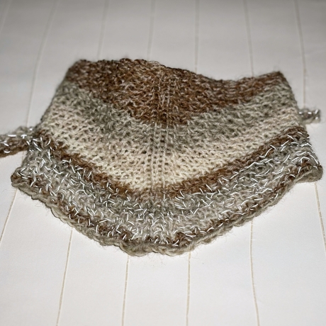 Reflektierendes Hundetuch Beige Braun Handarbeit Maße ca 13x80 cm