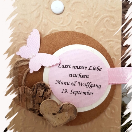 Gastgeschenk Blumensamen verspielt...