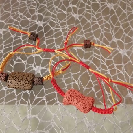 Makramee Armband mit Lava - Perlen | 2er Set
