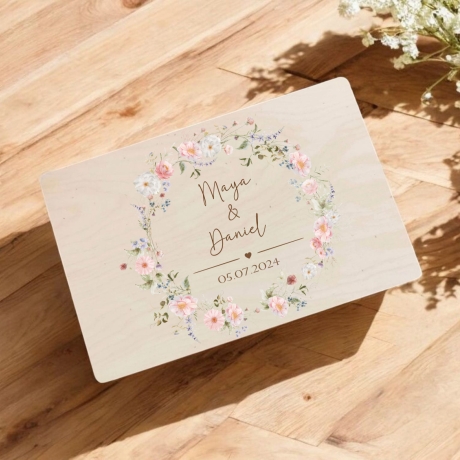 Erinnerungskiste Geschenk zur Hochzeit Hochzeitskiste Namen Datum