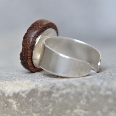 Ring aus Holz – alte Eiche mit Kupfer auf 925 Silber
