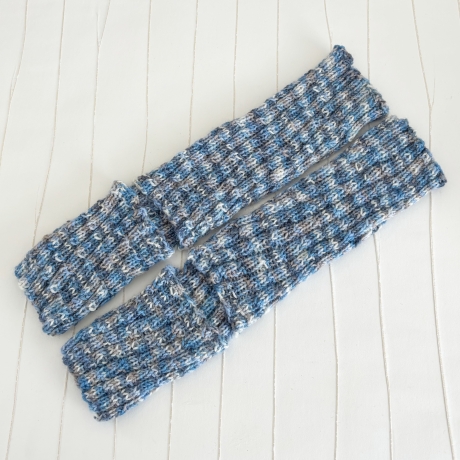 Yogasocken Hellblau Grau Weiß Spiralmuster Handarbeit Größe 36-40