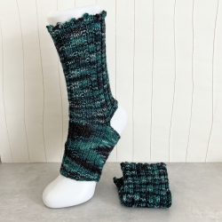 Yogasocken Petrol Schwarz Rippenmuster Handarbeit Größe 36-39