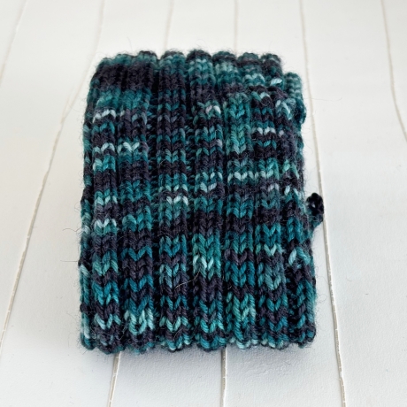 Yogasocken Petrol Schwarz Rippenmuster Handarbeit Größe 36-39