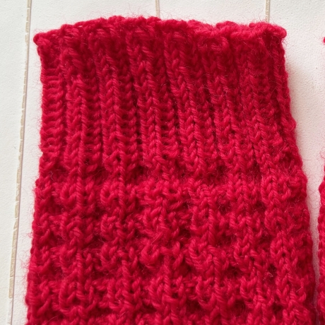 Yogasocken Fußwärmer Rot in Waffelmuster gestrickt Größe 36-41