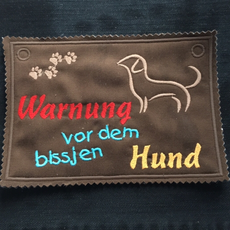 Schild -Warnung vor dem bissjen Hund- Stickdatei stickdirwas