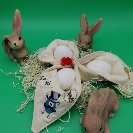 Eiergang  8 Teilig  -  Stickdatei bei Michis Textilatelier