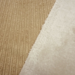 Stoff Cord mit Faux Fellabseite beige Breitcord Jackenstoff