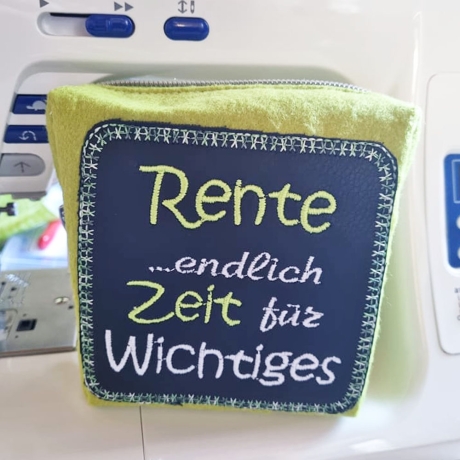 2x Stickdatei - Rente - Mugrug und Untersetzer stickdirwas