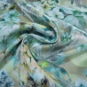 Stoff Viskose Blusenstoff Blumen Blüten mint grün beige gelb