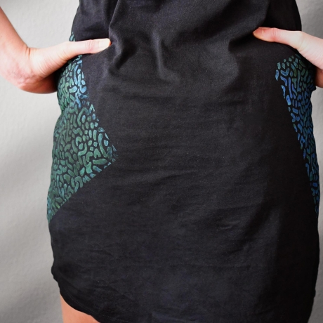 Kleid aus Biobaumwolle SANDRINE, handbedruckt, weiter Schnitt