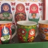 Keramik-Tasse Matroschka mit 125 gr. Roshen-Pralinen