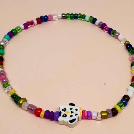 Perlenarmband mit Eule, Mond, Stern und Herz