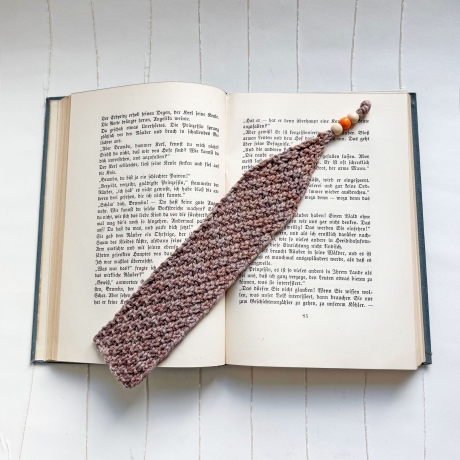 Lesezeichen Braun Brauntöne verschiedene Formen handgestrickt 