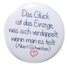 Button 50 mm mit Anstecknadel Spruch Glück