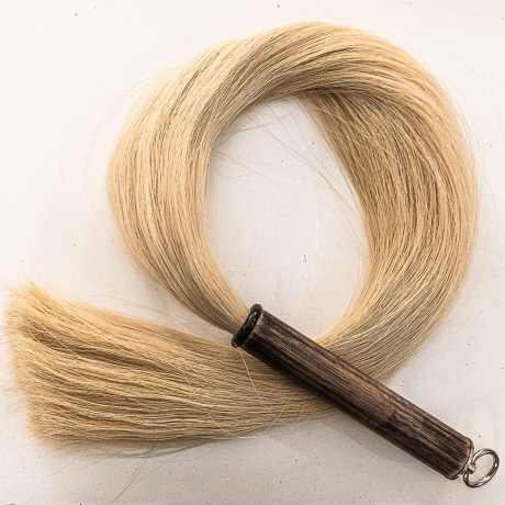 Pretty Little Horses/Blond. 81cm/32 Rosshaar-Flogger