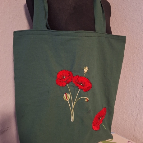 Mohn  - Stickdatei by Michis Textilatelier