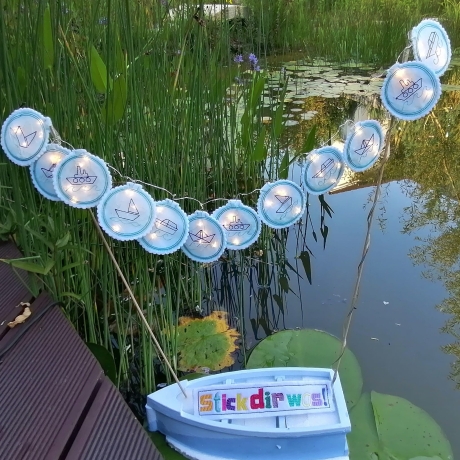 Schiffe Lichterkette Aufsatz ITH 5 maritime Stickdatei Boote
